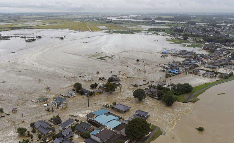 <p>Japonya'nın güneyini geçen ay vuran Goni Kasırgası'nda da bir kişi yaşamını yitirmiş, 70 kişi yaralanmıştı. </p>

<p> </p>
