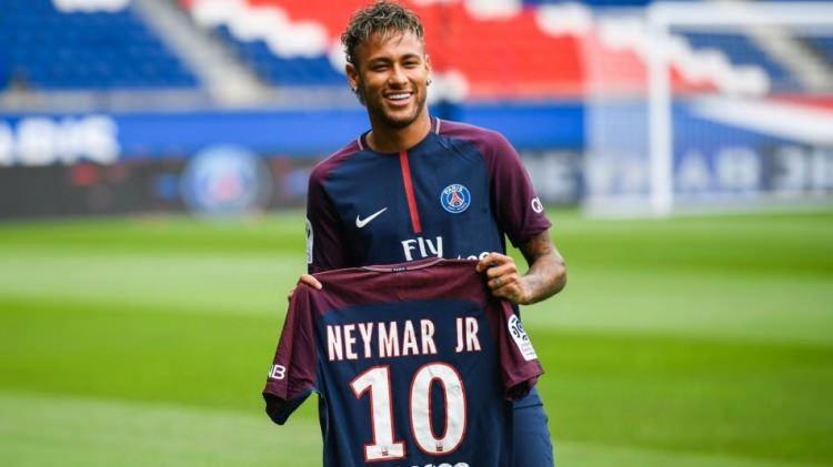 <p>Neymar</p>
