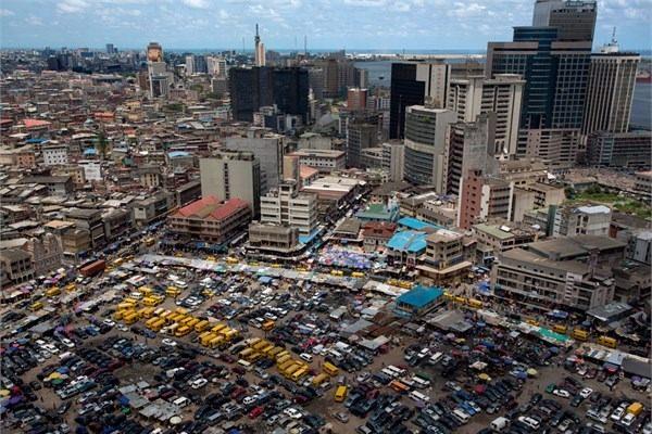 <p><strong>137- Lagos</strong><br />
Nijerya</p>
