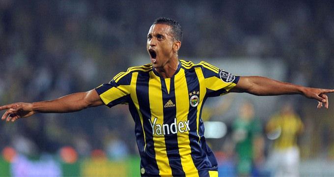 <p>'Nani gidiyor. (Valencia) Başkan Emenike'yi ilk onbirde görmek istiyor. </p>