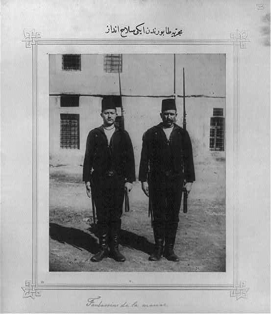 <p>Osmanlı İmparatorluğunda deniz personeli</p>
<p> </p>