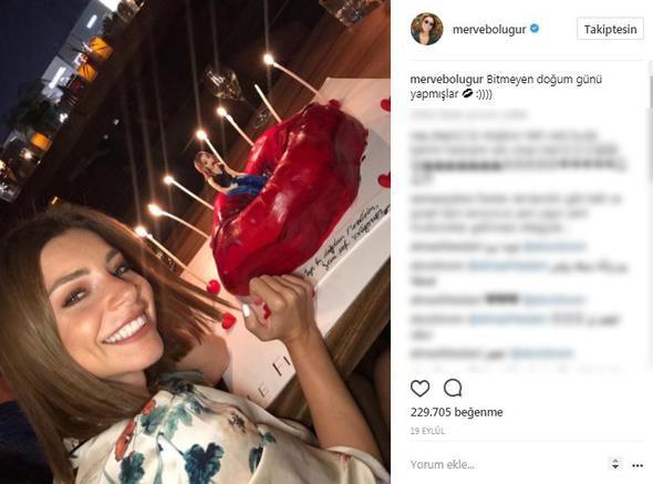 <p>Merve Boluğur'un bitmeyen doğum günü süprizleri 229.705 beğeni aldı.</p>
