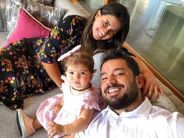 <p><strong>Buse Terim</strong></p>

<p>Herkese ailesiyle, sevdikleriyle mutlu, huzurlu bayramlar</p>
