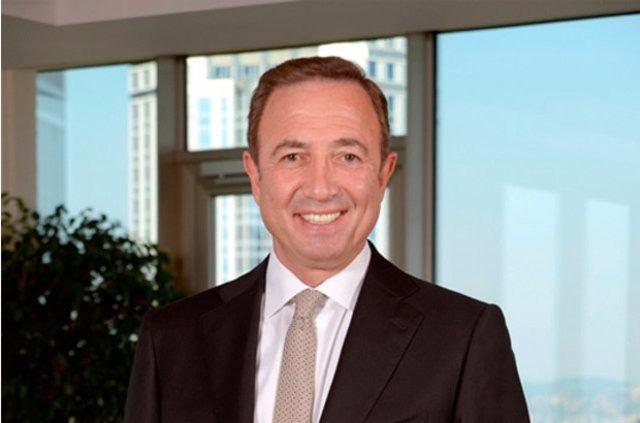 <p><strong>HAMDİ AKIN</strong><br />
Serveti: 1 milyar dolar<br />
Servet kaynağı: Akfen Holding<br />
Doğum Yeri: İstanbul</p>