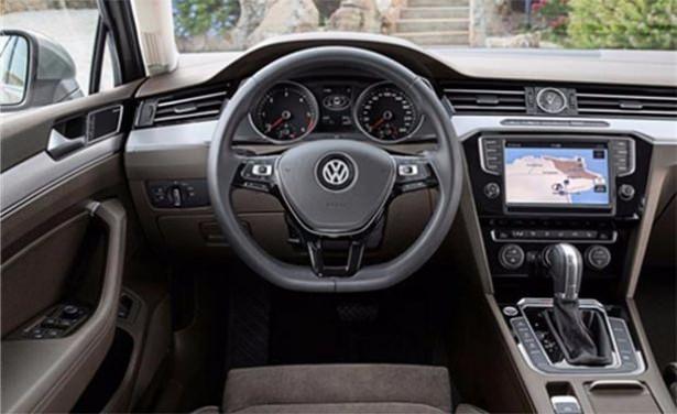 <p>Volkswagen Jetta 1.6 TDI DSG 105 PS Dizel Ortalama yakıt tüketimi 100 kilometrede 4.7 litre</p>
<p> </p>