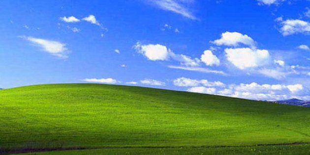 <p><strong>Bliss, Mutluluk (2000)</strong><br />Fotoğrafçı, Charles O'Rear. Belki de en çok bu fotoğrafı tanıyoruz. Görüntü Windows XP'de tema için varsayılan duvar kağıdı olarak kullanılıyor. Fotoğrafın Kaliforniya civarında çekildiği düşünülüyor.</p>