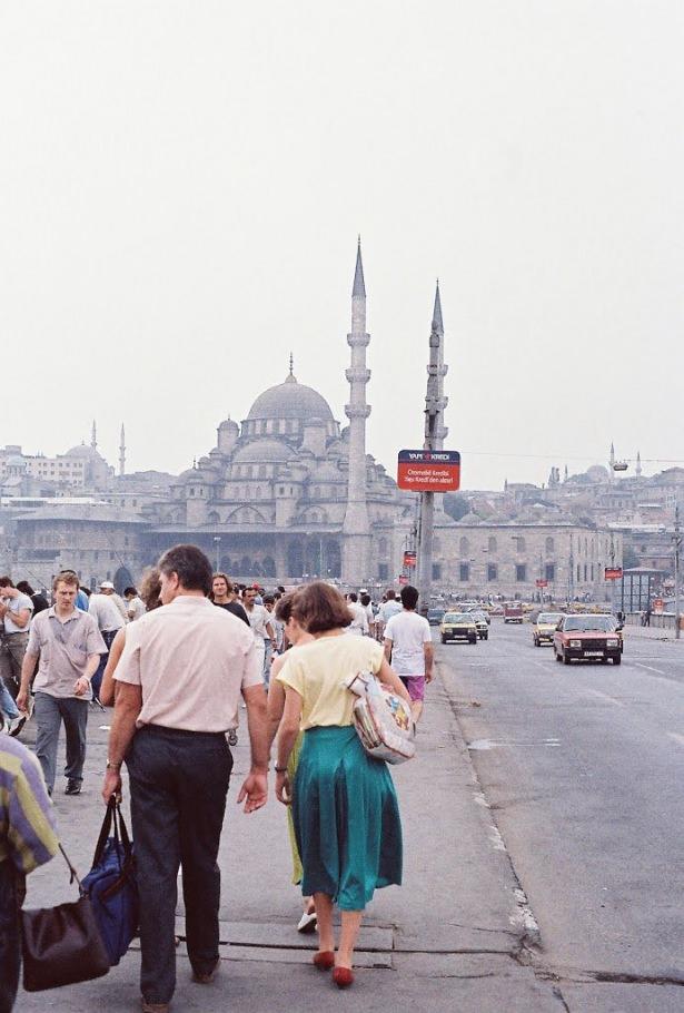 <p>1989 - Galata Köprüsü, Yeni Camii</p>
