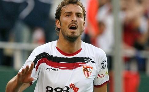 <p><strong>A. Puerta</strong><br />Yaşı: 22 <br />Ülkesi: İspanya <br />Kulübü: Sevilla <br />Yıl: 2007</p>