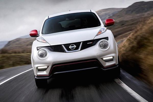 <p><strong>Nissan Juke</strong><br />Dört tekerden çekiş ve tork sabitleme özellikleri aracı kuru ve kaygan zeminde yolda tutuyor.</p>