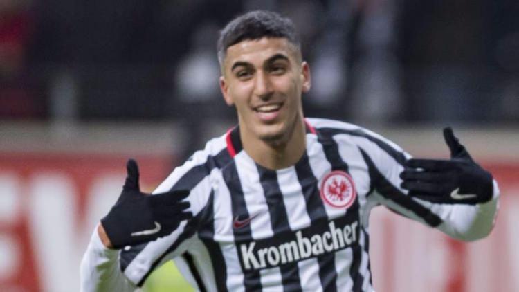 <p>AYMEN BARKOK (YAŞ: 18) | Kulüp: Eintracht Frankfurt | Uyruk: Almanya/Fas | Position: Orta saha</p>