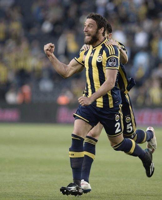 <p>Egemen Korkmaz - Yaşı: 33 - Takımı: FC Wil 1900</p>

<p> </p>

