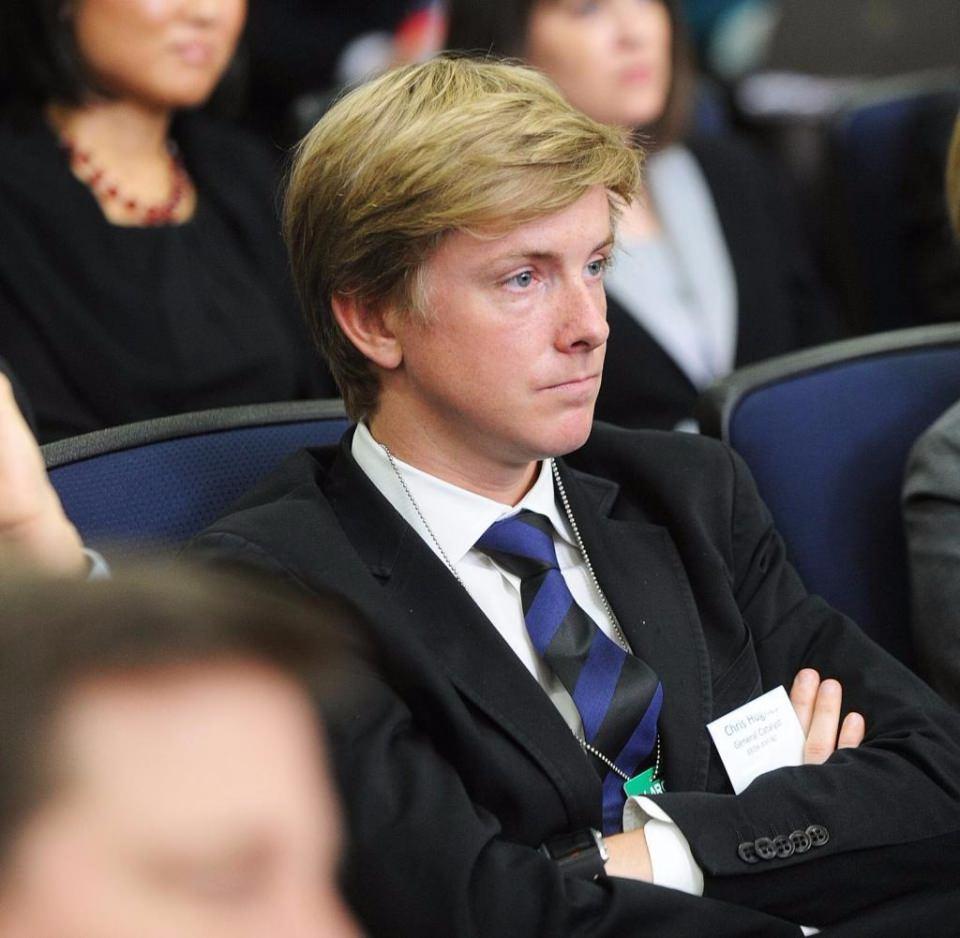 <p>2012 yılında ABD basınının önde kuruluşlarından The New Republic'in çoğunluk hisselerini satın aldı ancak kâr edemeyince 2016 yılında ayrıldı. Şu anda insanlara vatandaşlık geliri getirmeye yönelik kâr amacı gütmeyen örgüt olan Economic Security Project'in kurucu ortağı.</p>

<p> </p>
