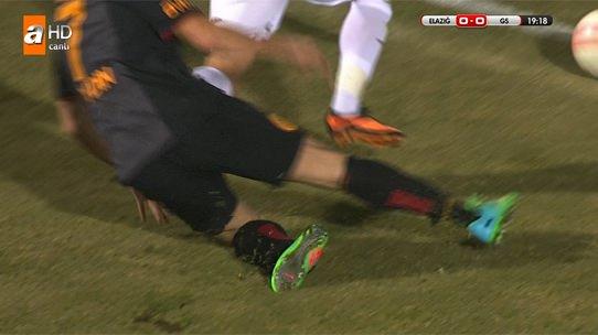 Galatasaray ma&ccedil;ında korkun&ccedil; sakatlık