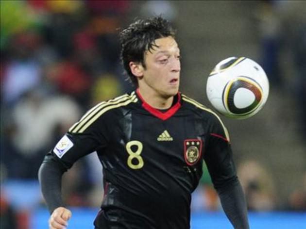17-Mesut Özil