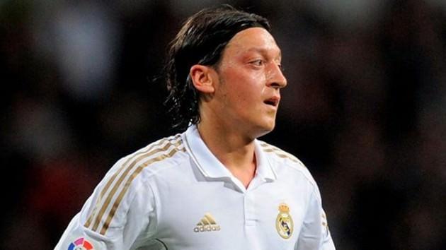 16. Mesut Özil - Real Madrid