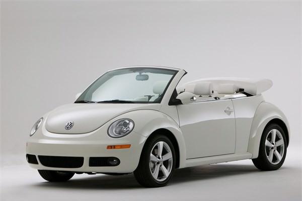 <p><strong>5. Volkswagen New Beetle<br /></strong><br />Puan: 1,9</p>