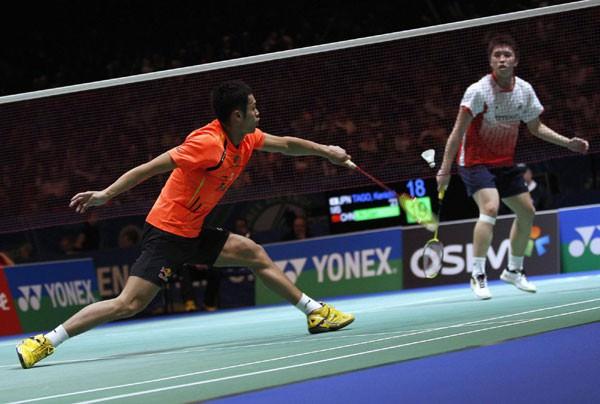 POTPORİ : Badminton'da erkekler bireyselde Lin Dan ve Lee Chong Wei'nin muhtemel final maçı kaçmaz. Okçulukta ise Im Dong-Hyun ve Brady Ellison mücadelesi de dikkat çekici. Kano/Kayak Slalom'da üçüncü altınını arayan Tony Estanguet ile Slovakya'dan Michal Martikan rekabetini de bir köşeye not almak lazım. Kürekte dört çifte ve sekiz tekte takımlar mücadeleleri kaçmaz. Masa tenisinde Alman Timo Boll'un Çin ordusuna karşı direnişini kaçırmayın. Yüzmede 100 metrede James Magnussen, James Roberts ve Cesar Cielo Filho üçlü rekabeti de izlenmeye değer. Ayrıca İsviçreli Roger Federer'inWimbledon 'ın olimpik halinde altın madalya arzusunun akıbeti ve Fransız Judocu Teddy Riner'in performansı da merak konusu.