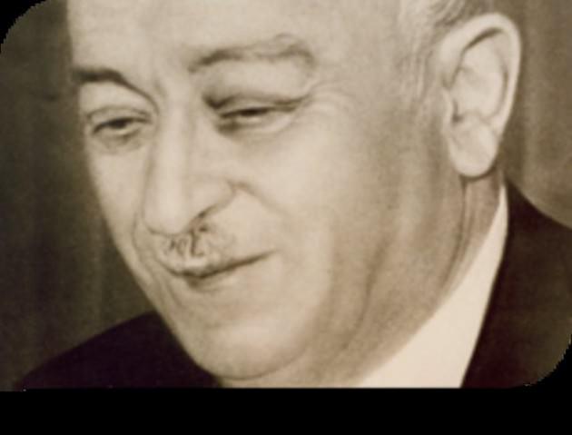 <p>Bossa, Yağsa, Sapeksa gibi fabrikaların kurulmasına öncülük etti.</p>