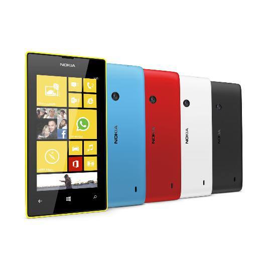 Nokia'nın tanıttığı son telefon olan Lumia 520 ise Windows Phone 8 işletim sistemini kullanan ve Lumia 720'nin bir alt modeli olan bir cihaz. 4.0 inç'lik ekrana sahip olan cihaz 800x480 piksel ekran çözünürlüğüne ulaşıyor. 1 GHz çift çekirdek işlemciden güç alan cihazda 8 GB dahili hafıza yer alıyor ve toplam hafıza microSD kart yuvası sayesinde 64 GB'a kadar yükseltilebiliyor.