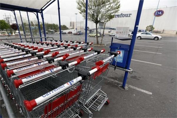 <p>14-Fransa Ülkenin milli geliri 2,6 trilyon dolar. Borcun milli gelire oranı yüzde 90.</p>