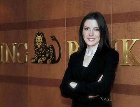 TL cinsi yatırım daha karlı ING Bank Genel Müdürü Pınar Abay: '2013 ilginç bir yıl olacak. Bireylere TL cinsi yatırım öneriyorum. Türk Lirası cazip yatırım aracı olmaya devam edecek. Ancak yatırımcıların risk tercihlerine göre kısa ve uzun vade arasında ve değişik enstrümanlarda sepet yapmaları uygun olabilir .'