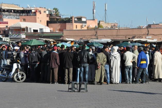 <p>Herkes kendi etrafına daha fazla insan toplamak ve tabiki daha fazla para kazanmak için tüm hünerlerini sergiliyor.</p>