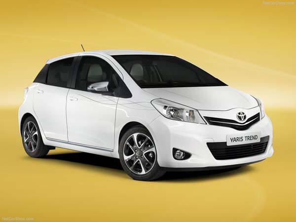 <p>Toyota'nın, 2013 modellerindeki indirim Yaris'te 3 bin 800, Corolla'da 5 bin 500, Auris'te ise 7 bin 500 liraya ulaşıyor.</p>