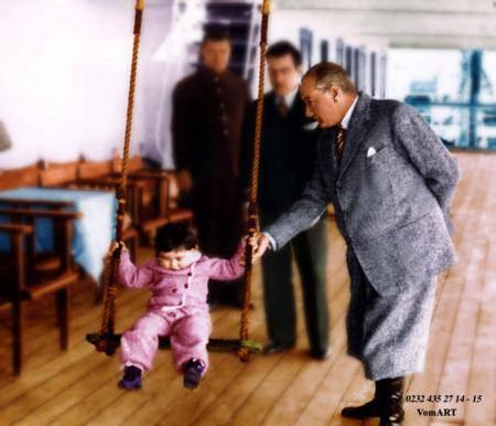 <p>Atatürk'ün kızı Ülkü Adatepe</p>