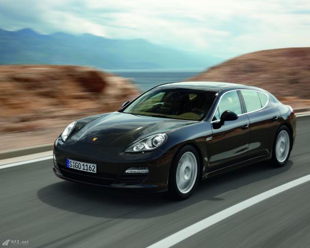261 adet Porsche 