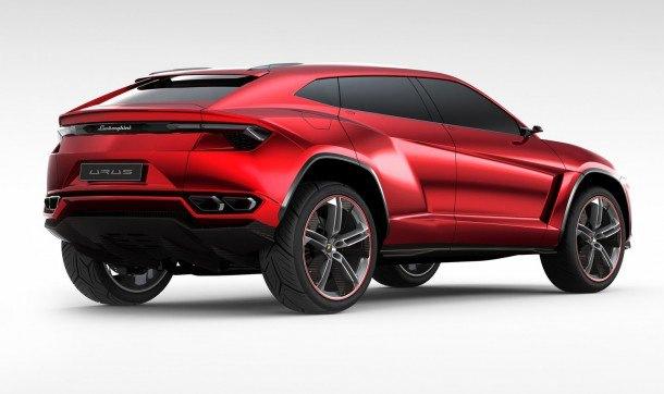 Urus Lamborghini’nin isim geleneğine uygun olarak, İspanyolca ‘aurochs’ olarak bilinen bir ‘boğa’dan alıyor adını.