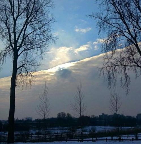 Sarai Sierra'nın İstanbul ve kısa bir süre için gittiği Amsterdam'da çektiği fotoğrafları, sosyal paylaşım sitesi Facebook ve fotoğraf paylaşım sitesi Instagram'da paylaştığı ve çektiği fotoğrafların arkadaşları tarafından çok beğenildiği vurgulandı.