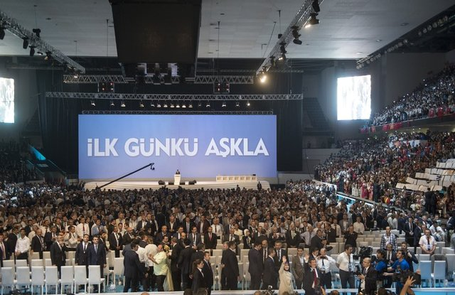 <p>12 Eylül 2015, 5. Olağan Büyük Kongre</p>

<p> </p>
