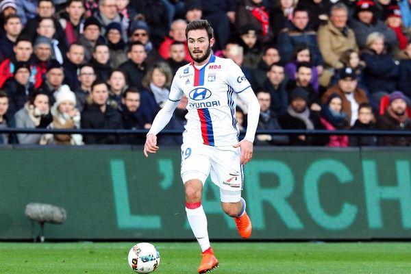 <p>Lucas Tousart<br />
Takım: Lyon<br />
Ülke: Fransa</p>