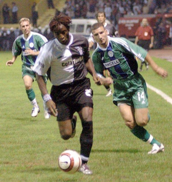 <p>Souleymane Youla - Yaşı: 34 - Takımı: Indy Eleven (ABD)</p>

<p> </p>
