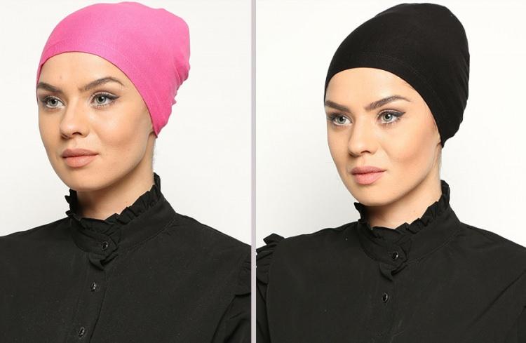 <p><strong>İğnesiz şal kullanımı için tasarlanan boneler boyun ve kulak kısmını da tamamen örtecek şekilde tasarlanmış.</strong> <strong>Eğer siz de iğne kullanmaktan yana değilseniz bu boneleri kullanabilirsiniz.</strong></p>