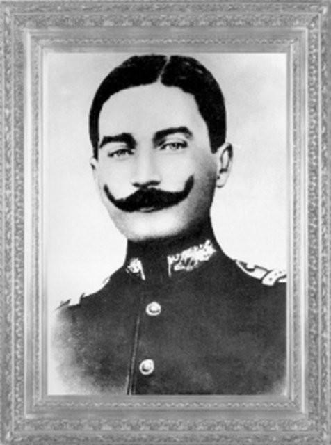 Mustafa Kemal, Şam'da, 5 nci Ordu 30 ncu Süvari Alayı'nda görevliyken (1907) 