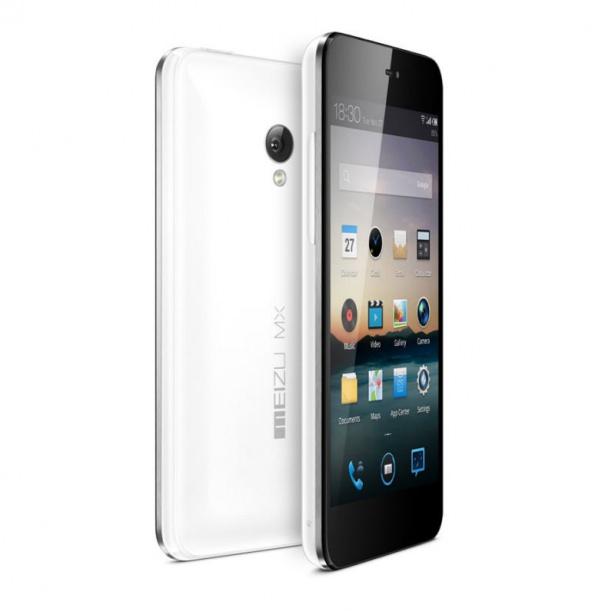 <p>Meizu MX2</p>

<p>MX2'deki iPhone'a benzerlik gözden kaçmıyor. Ancak ucuz bir kopyayla<br />
karşı karşıya değilsiniz. Çin'de satılan Meizu MX2, dört çekirdekli bir<br />
işlemci, 2GB RAM ve 4.4 inç'lik 1280x800 çözünürlüklü ekranla geliyor.</p>
