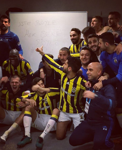<p>Fenerbahçe galibiyete böyle sevindi</p>

