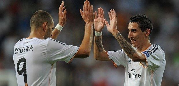 İspanyol devi Real Madrid'in Fransız forveti Karim Benzema'nın menajeri Dzajiri ile Mancini'nin G.Saray'a gelmesini sağlayan menajer olarak bilinen Muzzi Özcan'ın bir araya geldiği öğrenildi.(Fotospor)