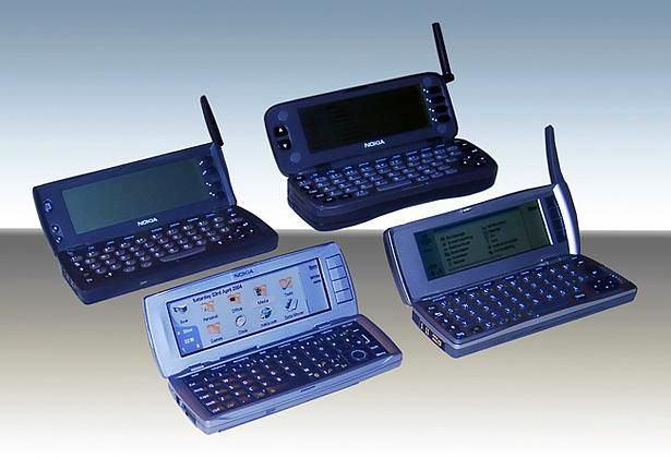 <p>1996 - Nokia 9000 Communicator Akıllı telefonların dedesi.</p>

