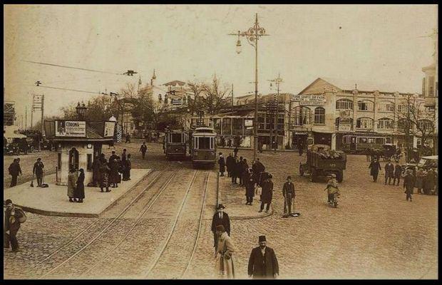 <p>İşte sizi geçmişe doğru nostaljik bir yolculuğa çıkartacak olan semt semt İstanbul fotoğrafları...</p>