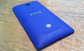 HTC Windows Phone 8X 8MP kamera ve LED flaşı dışında cihaz WiFi, Bluetooth, NFC teknolojilerini de destekliyor. 