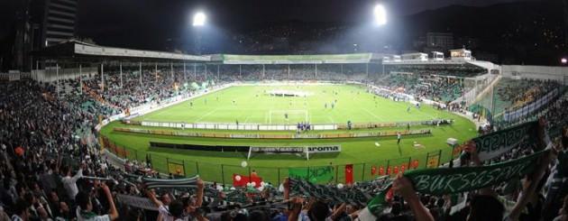 <p>Bursa şehrinin en büyük stadı özelliğini taşıyan Atatürk Stadyumu'nda A Milli Futbol Takımı da zaman zaman maçlarını oynuyor.</p>