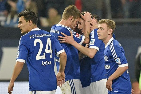 <p><strong>12. Schalke 04</strong></p>
<p>Takımın değeri: 580 milyon dolar</p>