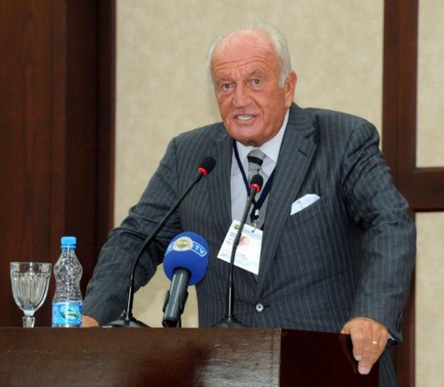 <p>ALİ ŞEN "Biri beni çağırtıp dört saat bekletse, yarım saat sonra giderdim!.."</p>