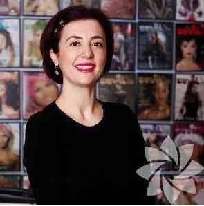 <p>25. Demet Keşişoğlu Grubu/Şirketi: L’Oreal Bilgi: L'Oreal Luxe Asya ve Hindistan Genel Müdürü olarak bölgedeki 14 ülkenin ciro, kârlılık ve büyüme hedeflerinin tutturulmasından sorumlu. Bölge başkanına raporluyor.</p>