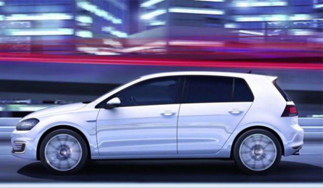 <p><strong>Volkswagen GOLF GTE</strong></p>
<p>Volkswagen'in geçtiğimiz yıla damgasını vuran modeli yeni Golf, Cenevre Fuarı'nda yeni hibrit motorlu GOLF GTE ile karşımıza çıkacak.</p>