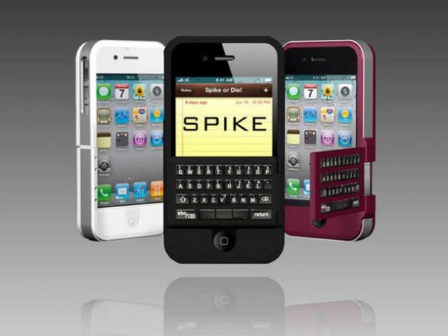 iPhone'ların dokunmatik klavyesine bir türlü alışamadıysanız bu ürün tam size göre. KickStarter üzerinden bütçe toplamaya başlayan bir oluşum, Spike TypeSmart keyboard ile eskiyi özleyenleri fazlasıyla mutlu edecek yeni bir ürün çıkarıyor Şubat ayında.