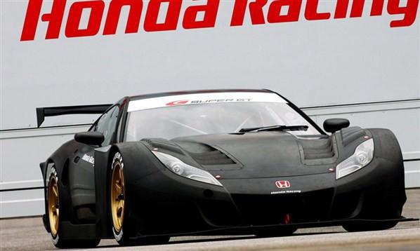 Honda NSX Mk2 - Hondo tüm geliştirmeleri ikinci nesil NSX için yaptı. 2008'de V10 motor ile güçlendirilmiş prototip NSX tüm beklentileri karşılıyordu. Bu sırada Dünya Bankası krizi ortaya çıktı. Sinir bozucu bir şekilde proje rafa kaldırıldı. Honda daha sonra yarış arabalarına yöneldi. HSV-010 GT'yi çıkardı.