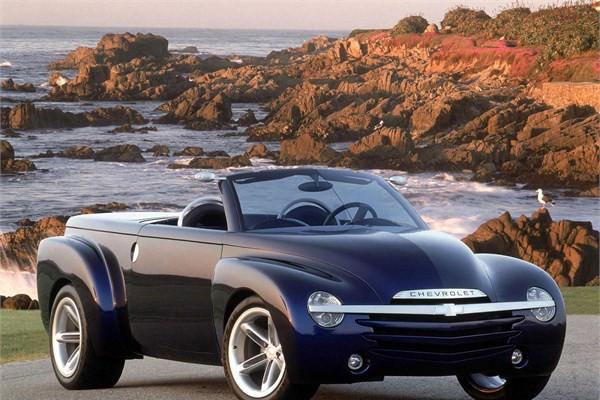 <p><strong>4. Chevrolet SSR<br /></strong><br />Puan: 2.1</p>